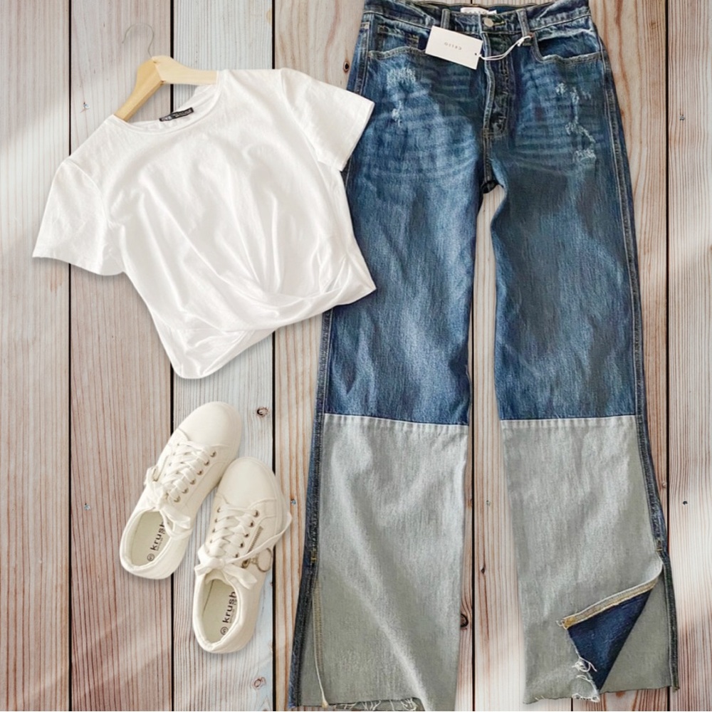 NWT Two Toned Wide Leg Parted Ankle Jeans